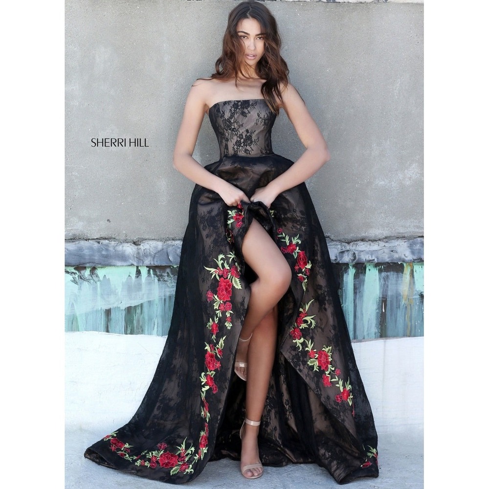 Sherri Hill 51252‎ Black Lace Floral Embroidered High Low Gown Size 0 New!